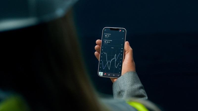 Measurement data on mobile