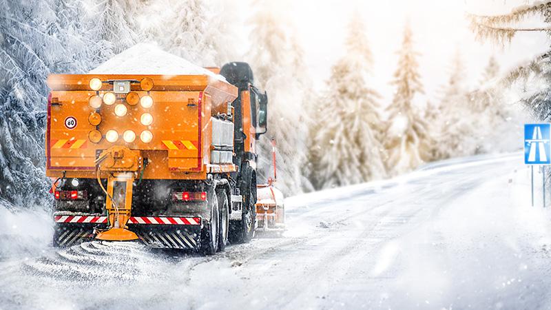 Winter maintance truck