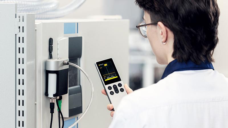 CO2 Incubator monitoring and verification